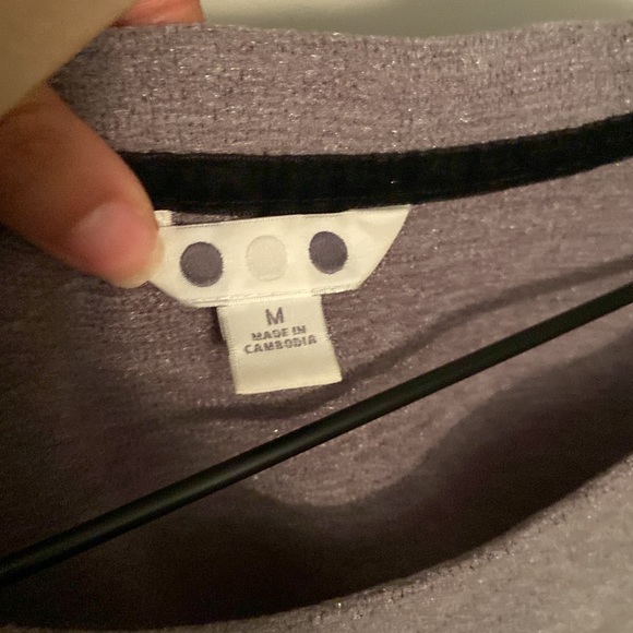 3 Dots M Grey Sparkly Long Slv - Picture 2 of 5